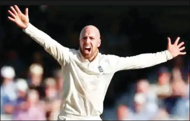 ବିଜୟ ଦ୍ବାରରେ ଇଂଲଣ୍ଡ