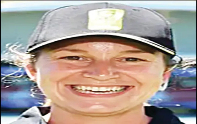 କ୍ଲାରେ କରିବେ କମାଲ, ପୁରୁଷ ଟେଷ୍ଟ୍‌ରେ ପ୍ରଥମ ମହିଳା ଅଫିସିଆଲ