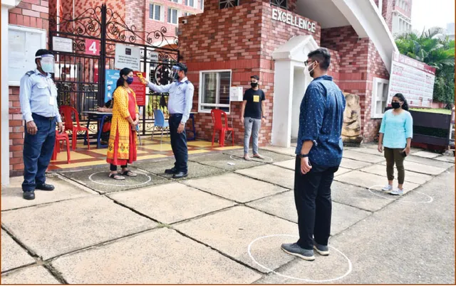 ସ୍କୁଲ ଖୋଲିବାକୁ ସଜବାଜ