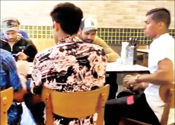 କୋଭିଡ୍‌ ନିୟମ ଭାଙ୍ଗି ସଙ୍ଗରୋଧରେ ୫ ଭାରତୀୟ ଟେଷ୍ଟ୍ ଖେଳାଳି