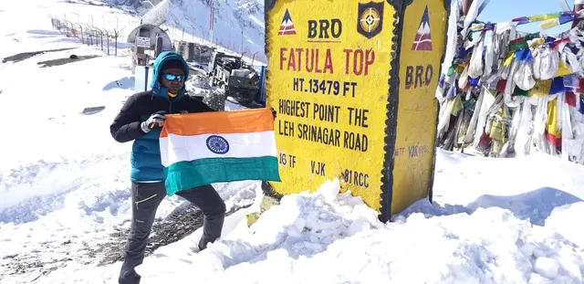 ଫତୁଲା ଟପ୍‌ରେ ଜାତୀୟ ପତାକା ଉଡ଼ାଇଲେ ଯୋଗବ୍ୟାସ