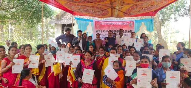 ଓଡିଶା ରାଇଜିଙ୍ଗ ଫାଉଣ୍ଡେସନ ପକ୍ଷରୁ ଅଙ୍ଗନୱାଡି ଓ ଆଶାକର୍ମୀଙ୍କୁ କୋଭିଡ ଯୋଦ୍ଧା ଭାବେ ସମ୍ବର୍ଦ୍ଧନା