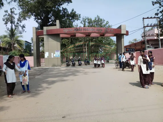 ନିଶାମୁକ୍ତ ହେବ ଉଚ୍ଚ ଶିକ୍ଷାନୁଷ୍ଠାନ