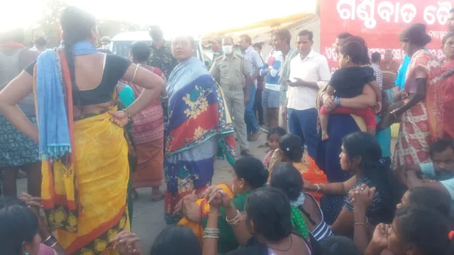 ଘର ଭିତରକୁ ମାଡ଼ିଗଲା ସ୍କର୍ପିଓ; ଗୋଟିଏ ପରିବାରର ଜଣେ ମୃତ, ୨ ଗୁରୁତର 