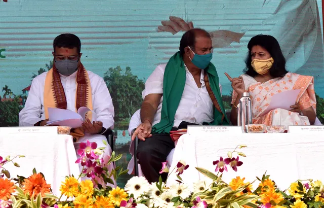 ମଞ୍ଚରେ ଅପରାଜିତାଙ୍କୁ ଜବାବ ଦେଲେ ଅଶୋକ