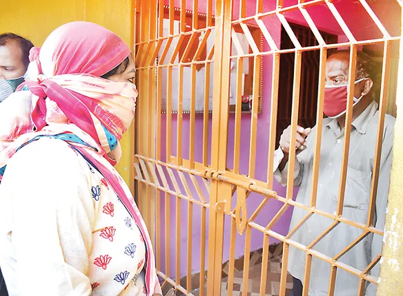 ଦିବ୍ୟାଙ୍ଗ ଯୁବତୀଙ୍କୁ ଅସଦାଚରଣ ମାମଲା : ନ୍ୟାୟ ପାଇଁ ଚିତ୍କାର କଲେ ପୀଡ଼ିତା