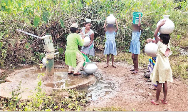 ନିଶ୍ଚିହ୍ନ ହେବାକୁ ବସିଛି ମୁଣ୍ଡା ଆଦିବାସୀ ଜନଜାତି