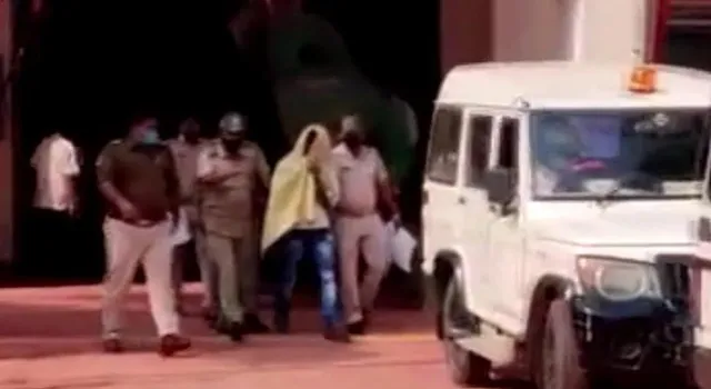 ରିମାଣ୍ଡ ସରିଲା, ଜେଲ ଗଲା ନାରୁ : ୨୨ ମାମଲା, ୨୩ ପ୍ରେମିକା