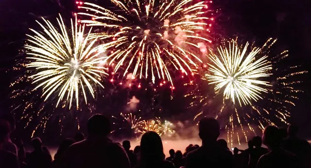 ଭଦ୍ରକରେ ନିରାଡମ୍ବରରେ ନୂଆବର୍ଷ; କରୋନା ଛଡାଇ ନେଲା ଖୁସି