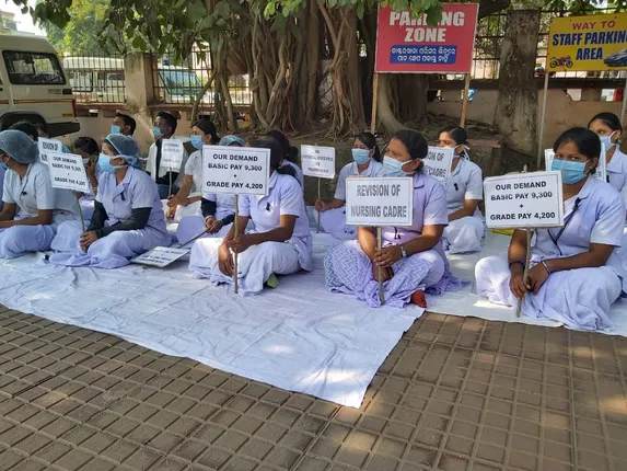 ନର୍ସିଂ କ୍ୟାଡର୍‌ ପୁର୍ନଗଠନ ନେଇ ଧାରଣା