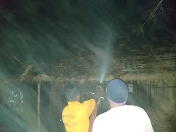 ନିଆଁ ଲାଗି ଜଳିଗଲା ୩ ବଖରା ଘର 