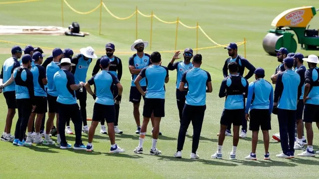 ଭାରତ-ଇଂଲଣ୍ଡ ସୀମିତ ଓଭର ଶୃଙ୍ଖଳା: ଧାୱନ-ରାହୁଲ, ଚହର-ଭୁବନେଶ୍ବର, ଶ୍ରେୟସ୍-ସୂର୍ଯ୍ୟଙ୍କୁ ନେଇ ଦ୍ବନ୍ଦ୍ବ