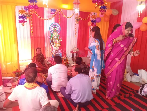 ବାଲେଶ୍ୱର: ଜିଲ୍ଲାପାଳଙ୍କ କାର୍ଯ୍ୟାଳୟରେ ମା' ସରସ୍ଵତୀଙ୍କ ପୂଜାର୍ଚ୍ଚନା