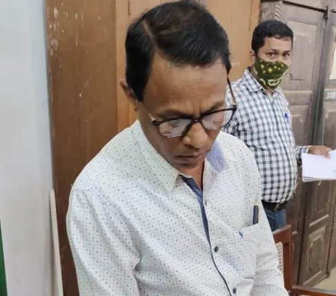 ଦୁଇ ହଜାର ଟଙ୍କା ଲାଞ୍ଚ ନେଉଥିବା ବେଳେ ଭିଜିଲାନ୍ସ ହାତରେ ଧରାପଡ଼ିଲେ କିରାଣି