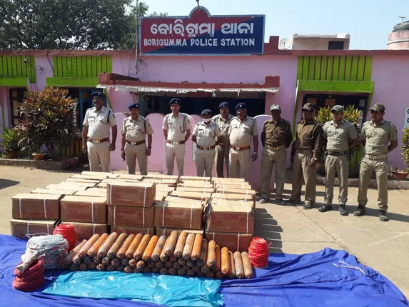 ପଥର ଫୁଟାଇବାକୁ ତେଲେଙ୍ଗାନାର ଦୁଇ ଯୁବକ ଗିରଫ, ବିପୁଳ ବିସ୍ପୋରକ ଜବତ