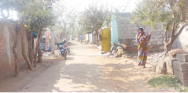 ଫୁଲେଶ୍ବରୀ ଦେବୀଙ୍କ କୋଳରେ ମିନି ଓଡ଼ିଶା, ୩୦ ବର୍ଷ ପରେ ବି ମିଳିନି ସ୍ଥାୟୀ ପଟ୍ଟା