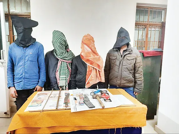 ବଡ଼ ଧରଣର ଡକାୟତି ଉଦ୍ୟମ ପଣ୍ଡ : କୁଖ୍ୟ‌ାତ ଗ୍ୟାଙ୍ଗ୍‌ର ୪ ଡକାୟତ ଗିରଫ