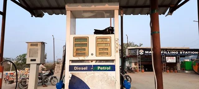 ମାଲକାନଗିରିରେ ସେଞ୍ଚୁରି ମାରିବ ପେଟ୍ରୋଲ ଦର