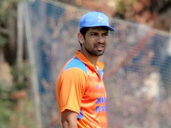 ନମନ ଓଝାଙ୍କ ଅବସର