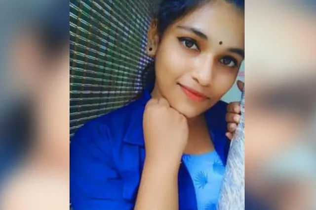 ଆତ୍ମହତ୍ୟା ପାଇଁ ରଖିଥିବା ବିଷ ଆଇସକ୍ରିମ ଖାଇ ମହିଳାଙ୍କ ପୁଅ ଓ ଭଉଣୀର ମୃତ୍ୟୁ