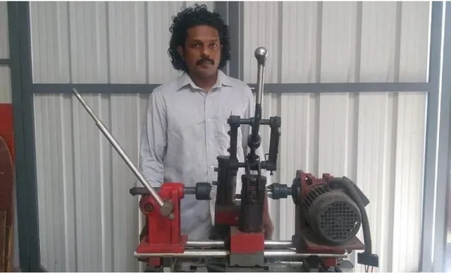 ନଡ଼ିଆରୁ କତା ଛଡ଼ାଇବା ମେସିନ ତିଆରି କରି ପାଇଲେ ୨୫ ଲକ୍ଷ ଟଙ୍କାର ଅନୁଦାନ