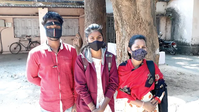 କନ୍ଧମାଳରେ ଚିଟ୍‌ଫଣ୍ଡ ଘୋଟାଲା, ଋଣ ଦେବା ନାଁରେ ୧୩ ଲକ୍ଷ ଟଙ୍କା ଚଳୁ