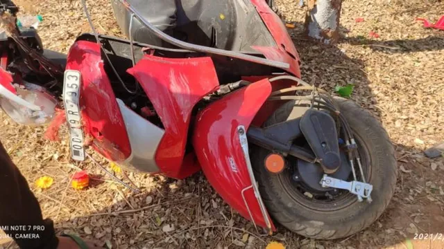 ଚାକୁଣ୍ଡା ଗଛରେ ସ୍କୁଟର୍‌ ଧକ୍କା ଖାଇବାରୁ ଚାଳକ ମୃତ