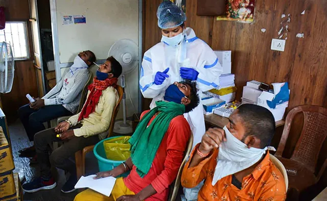 ଦେଶରେ ୧୩,୭୪୨ ନୂଆ ସଂକ୍ରମଣ ଚିହ୍ନଟ, ପୁଣି ୧୦୦ ଟପିଲା ଦୈନିକ ମୃତ୍ୟୁସଂଖ୍ୟା