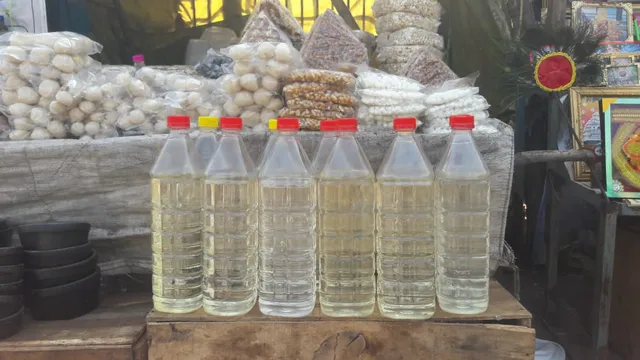 ତାରିଣୀପୀଠରେ ଅସାଧୁ ମେଣ୍ଟ ସକ୍ରିୟ : ଭେଜାଲ ନଡ଼ିଆ ତେଲ ବିକି ମାଲେମାଲ