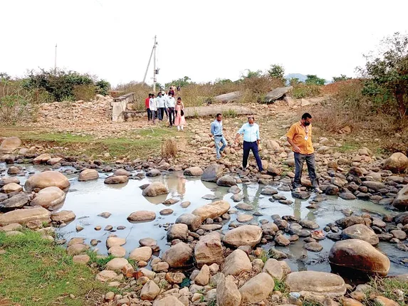 କୋଟିଆ ପାଇଁ ଦରଦ, ଗଙ୍ଗାବାଡ଼ ପାଇଁ ନାହିଁ