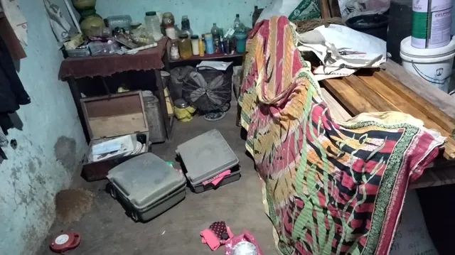 କବାଟ ଭାଙ୍ଗି ଚୋରିି : ଝିଅ ବାହାଘର ପାଇଁ ଥିବା ଟଙ୍କା, ସୁନା ନେଇଗଲେ