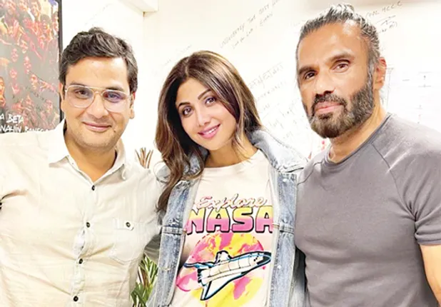 ଦୀର୍ଘ ବର୍ଷ ପରେ ଏକାଠି ହେଲେ ଶିଳ୍ପା ଓ ସୁନୀଲ