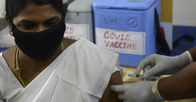 ୧୪ ଜିଲ୍ଲାରେ ଟିକାକରଣର ସୁଯୋଗ ପାଇ ନାହାନ୍ତି ୧୧ହଜାର ସ୍ବାସ୍ଥ୍ୟକର୍ମୀ