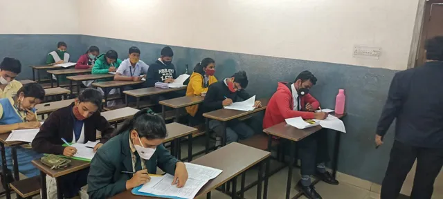 ସମ୍ବଲପୁରରେ ବ୍ରଜବନ୍ଧୁ ମେଧାବୃତ୍ତି ପରୀକ୍ଷା