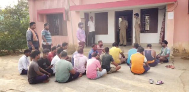 କେବଳ ସହରରେ ନୁହେଁ..ବାଲିକୁଦା ଗାଁ ଗାଁରେ ଧଳା ଜହର, ପ୍ରତିବାଦରେ ଫାଣ୍ଡି ଘେରାଉ