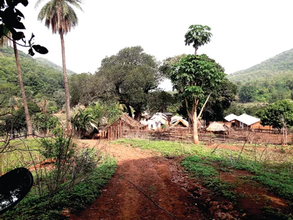 ଖଜୁରୀପଡ଼ା: ସ୍ୱାଧୀନତାର ୭୨ବର୍ଷ ପରେ ବି ମୌଳିକ ସୁବିଧାରୁ ବଞ୍ଚିତ ୯ଟି ଗ୍ରାମର ଗ୍ରାମବାସୀ