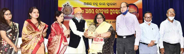 ‘ଦ୍ରୋହକାଳ’ ଏକ ପ୍ରତିଶ୍ରୁତି: ପ୍ରତିଭା‌ ରାୟ