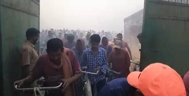 କଳିଙ୍ଗ ଝୋଟ କଳରେ ଭୟାବହ ଅଗ୍ନିକାଣ୍ଡ, ଅଗ୍ନିଶମ ବାହିନୀର ନିଆଁଲିଭା କାମ ଜାରି