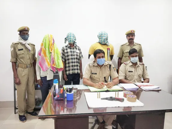 ଡକାୟତି ଉଦ୍ୟମ: ୫ ଗିରଫ, ଜୀବନ୍ତ ଗୁଳି ଓ ଗୋଟିଏ ବନ୍ଧୁକ ଜବତ