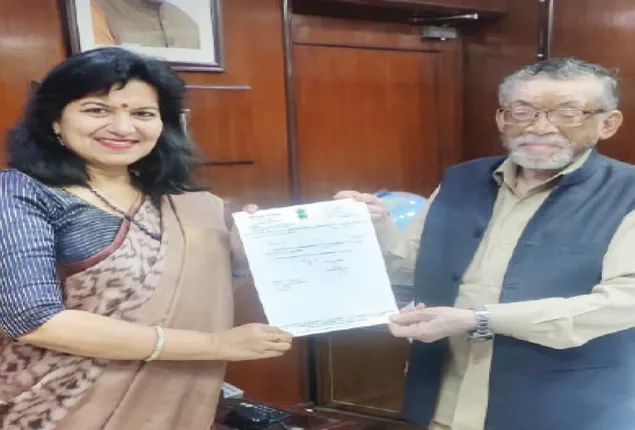 କେନ୍ଦ୍ରମନ୍ତ୍ରୀଙ୍କୁ ଭେଟିଲେ ଅପରାଜିତା, ଅନ୍ଧାରୁଆରେ ଇଏସ୍‌ଆଇ ହସ୍ପିଟାଲ ପାଇଁ ଅନୁରୋଧ କଲେ