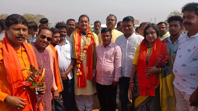 ଖୋର୍ଦ୍ଧା: ମଳିପଡ଼ାରେ ବିଜେପି ପ୍ରତିନିଧିଦଳ 