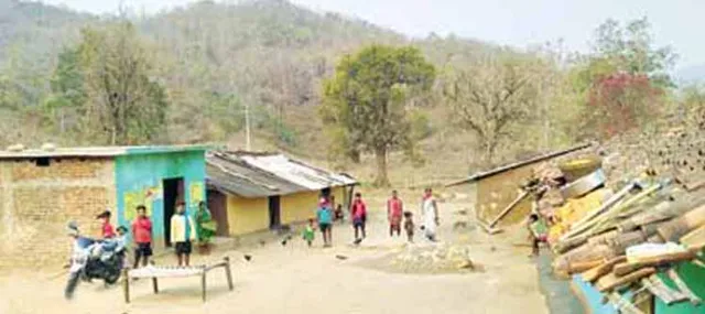 ପାଣି ପାଇଁ ଭିଟାମାଟି ଖାଲି କରିଥିବା ଗାଁ ଡଙ୍ଗରୀଗୁଡ଼ା