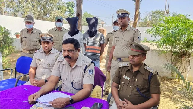 ରେଳ କର୍ମଚାରୀଙ୍କୁ ହତ୍ୟା ମାମଲା : ଅଢେଇ ମାସ ପରେ ଗିରଫ ହେଲେ ଅଭିଯୁକ୍ତ