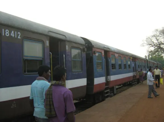 ଆଜିଠୁ ଦକ୍ଷିଣ ପୂର୍ବାଞ୍ଚଳ ରେଳପଥରେ ଡିଏମୟୁ ପାସେଞ୍ଜର