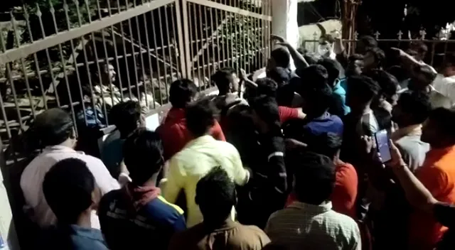 ଯାଜପୁର : ହେଲମେଟ ଚେକିଂକୁ ନେଇ ତୁମୁଳ କାଣ୍ଡ