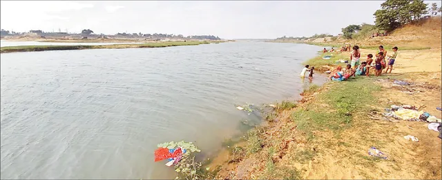 ମୃତ୍ୟୁ ଏମିତି ବି ଆସେ! ଦଶାହ ତୁଠରୁ ଭାସିଗଲେ