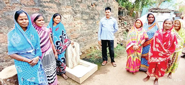 ପୁରୁଣା ଭୁବନେଶ୍ବରରେ ପାଣି ପାଇଁ ହାହାକାର, ଖଣ୍ଡୁଆଳ ବସ୍ତିରେ ମୁଣ୍ଡପିଛା ଏକ ଲିଟର