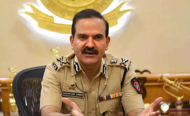 ପରମବୀର ସିଂହଙ୍କ ଆବେଦନ: ଶୁଣାଣି କରିବାକୁ ମନା କଲେ ସୁପ୍ରିମକୋର୍ଟ, ମାମଲା ଅତି ଗମ୍ଭୀର, ହାଇକୋର୍ଟ ଯିବାକୁ କହିଲେ