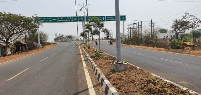 ନେତାଙ୍କ ଉଦଘାଟନକୁ ଅପେକ୍ଷା: କାମ ସମ୍ପୂର୍ଣ୍ଣ ପରେ ପଡ଼ିରହିଛି ଅଗ୍ନିଶମ ଗୋଲେଇ-ମିଲିଟାରି ଛକ ବାଇପାସ୍