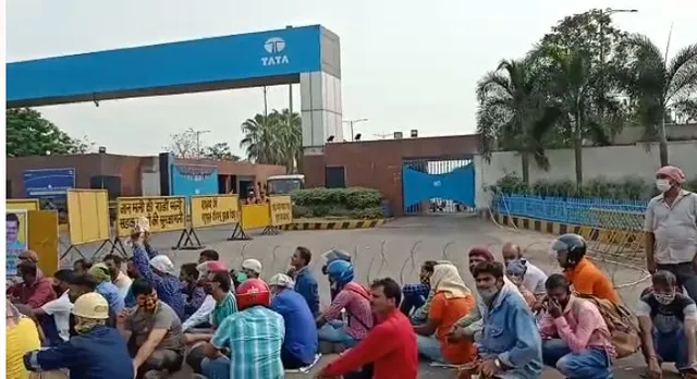 ଟାଟା ବିଏସଏଲ ପ୍ଲାଣ୍ଟ ଆଗରେ ଶ୍ରମିକଙ୍କ ଧାରଣା